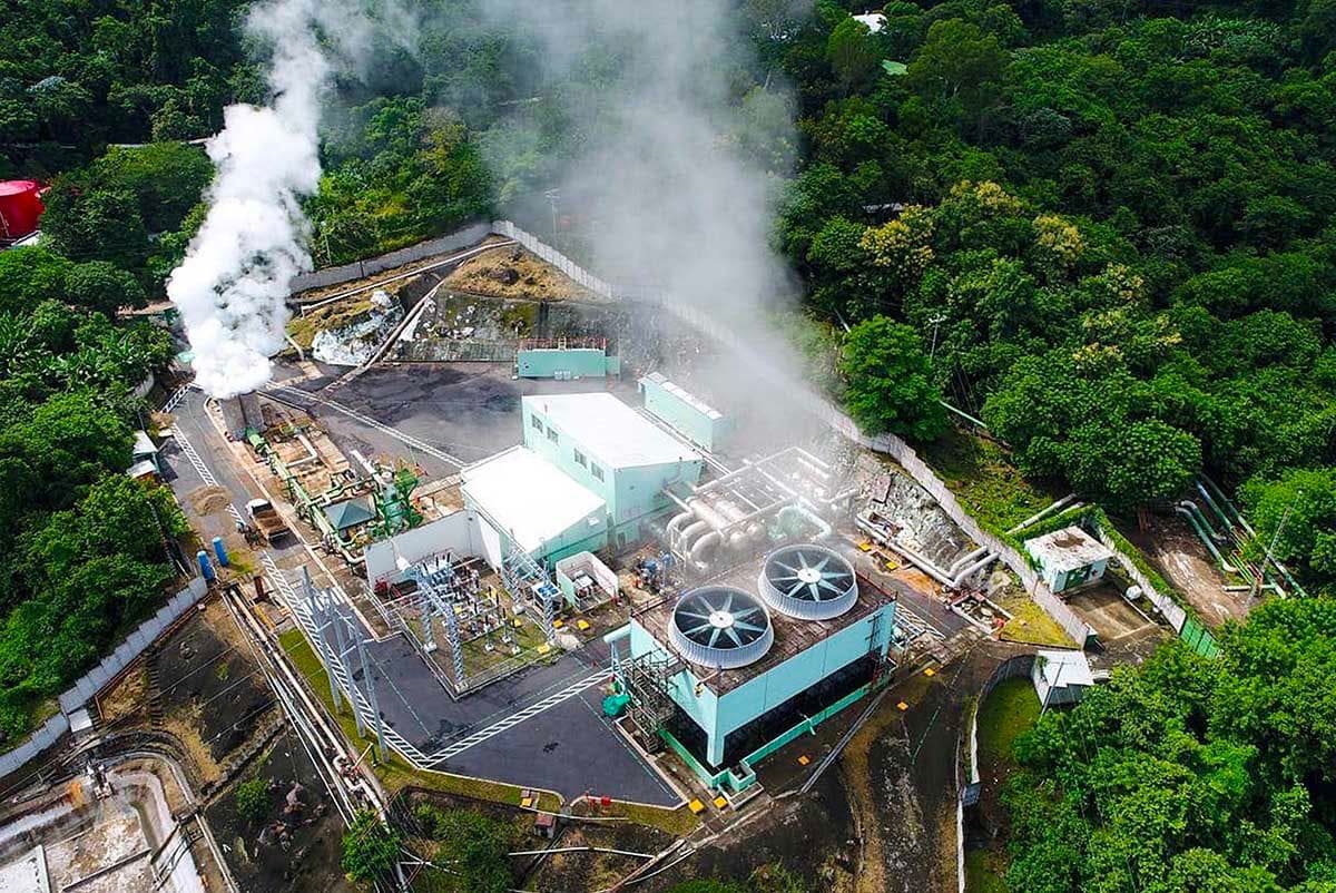 Майнинг на геотермальной электроэнергетической станции в Сальвадоре.